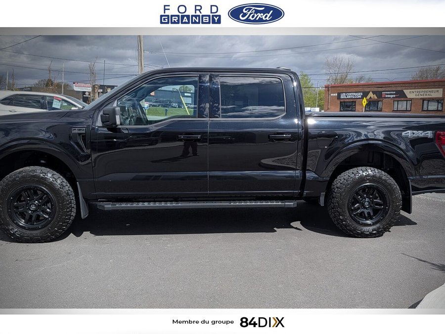 Ford F-150 XLT cabine SuperCrew 4RM caisse de 5,5 pi 2026 Noir agate métallisé