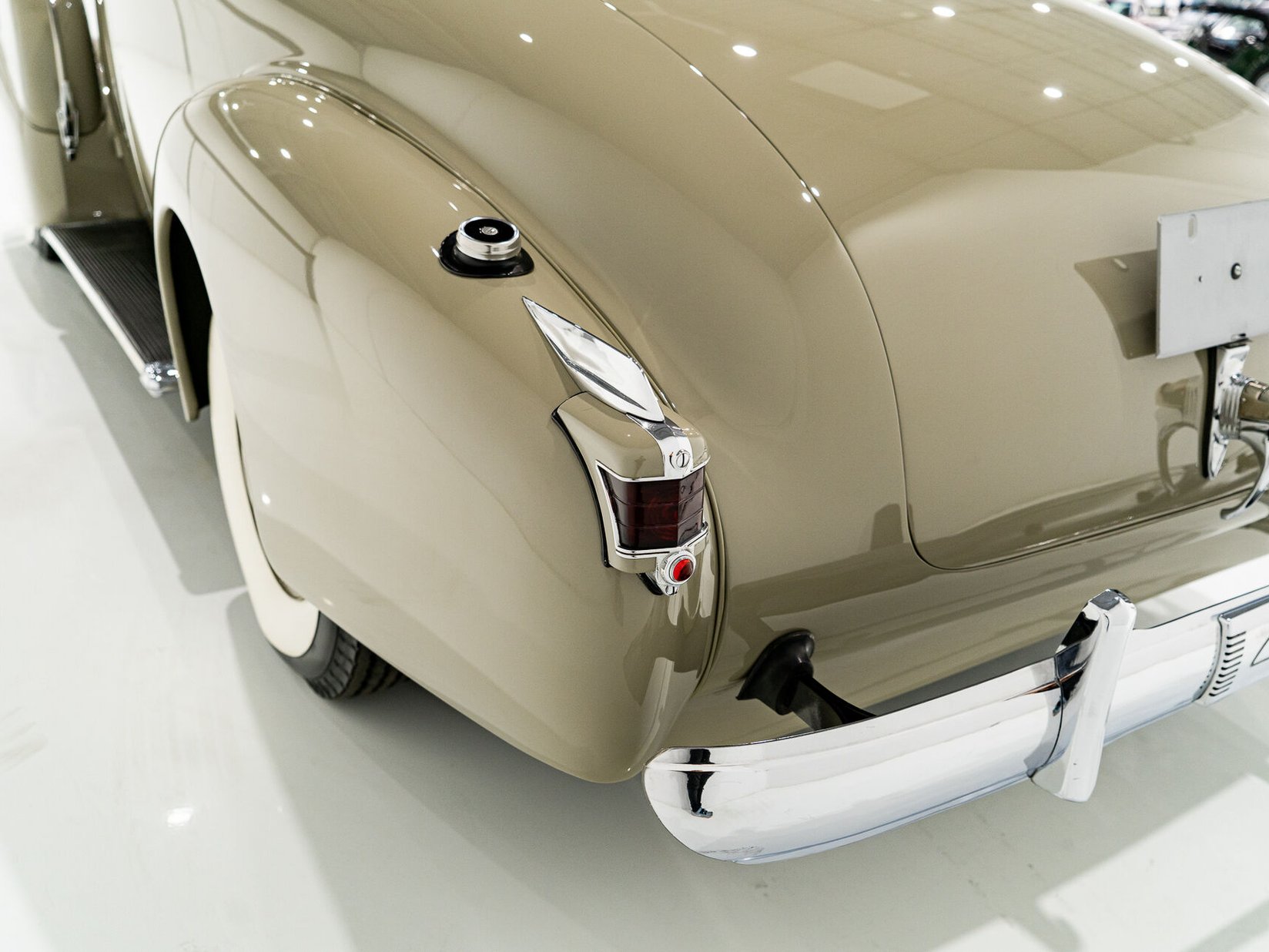 Cadillac Series 75 1 of 27 built. Former CCCA National first prize winner *PRICE IN USD* 1939 Brun Montréal - photo #30