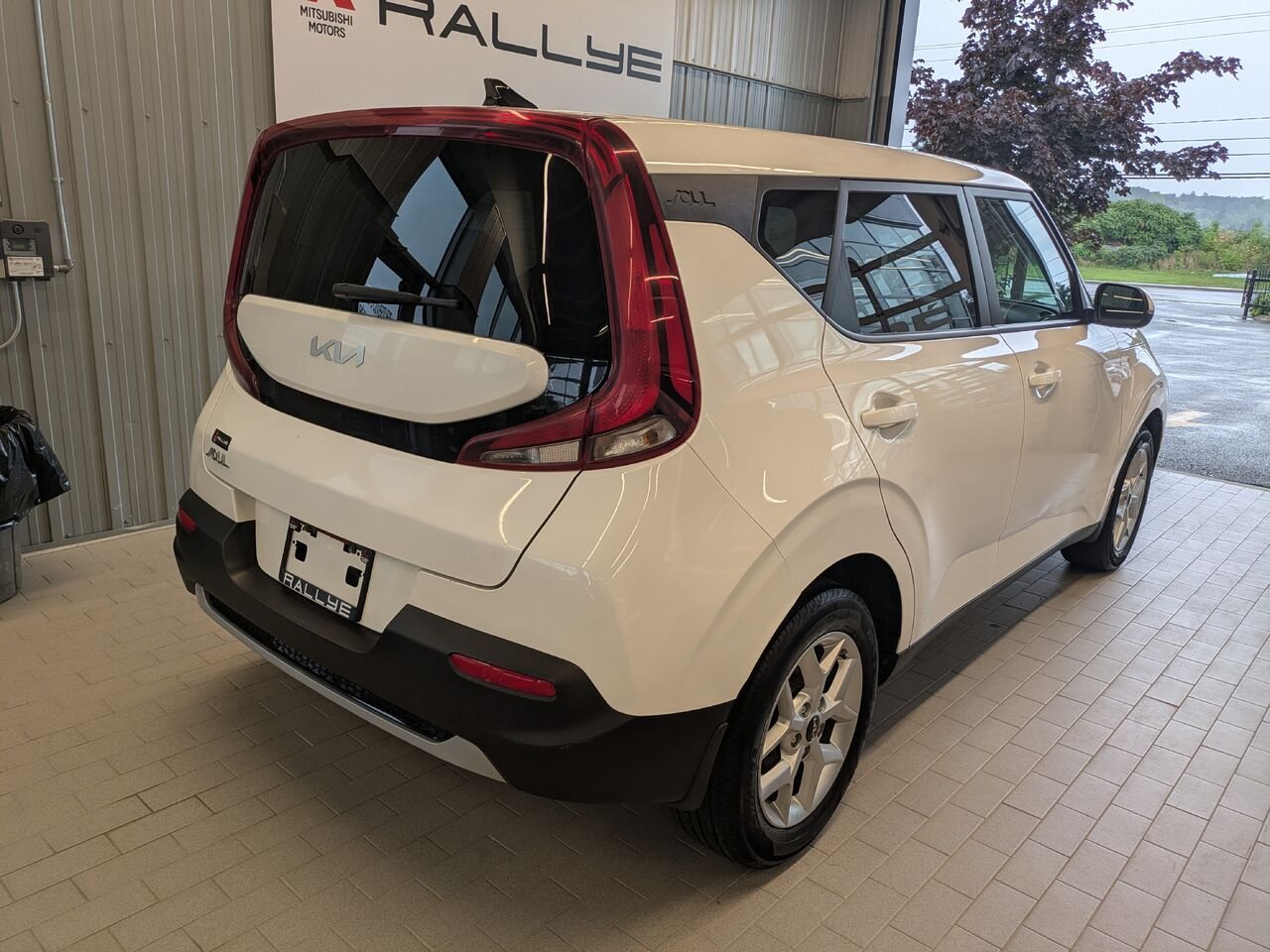 Kia Soul 2022 Blanc Gatineau - photo #16