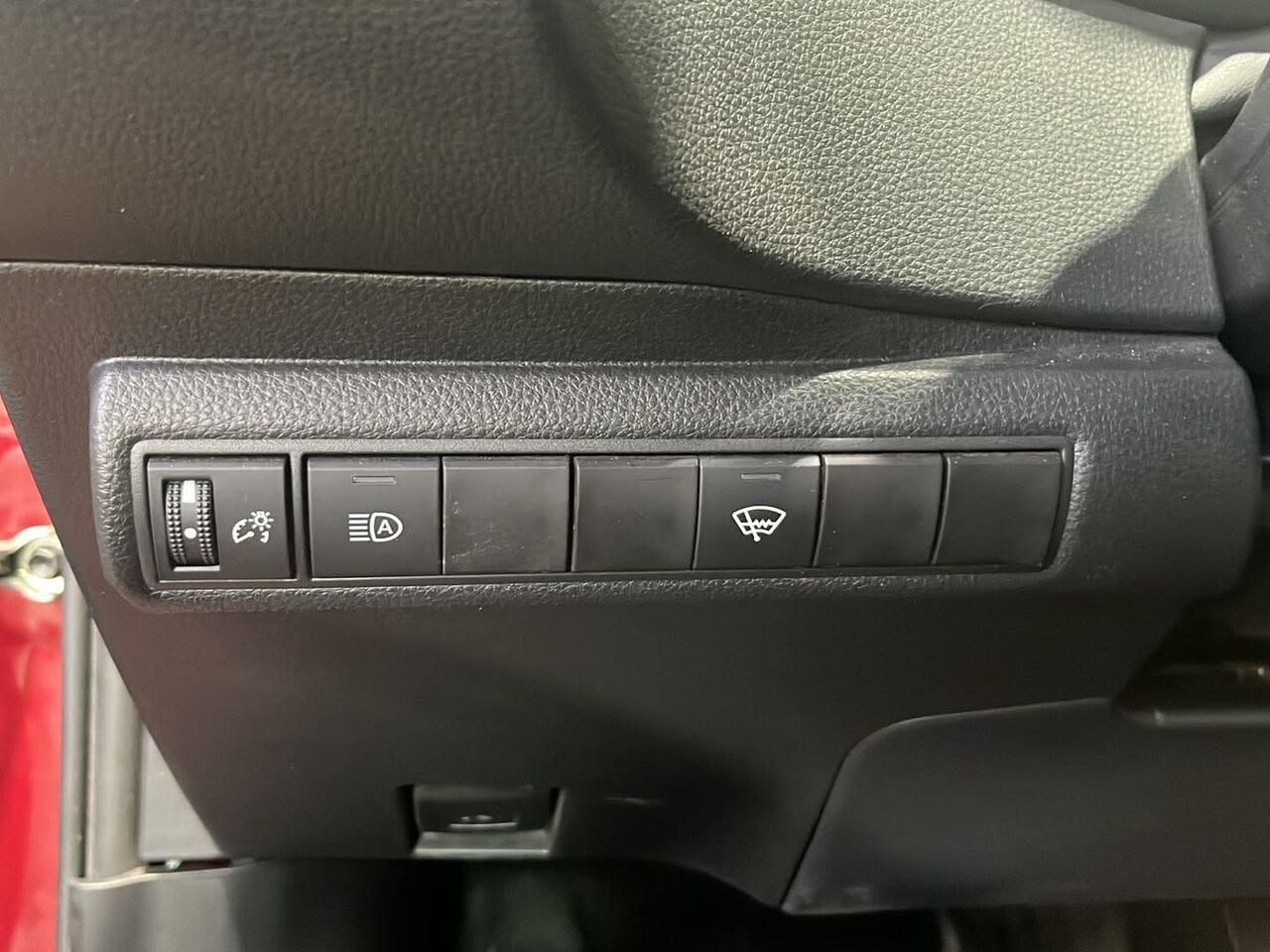 2022 Toyota Corolla Red Blainville - photo #18
