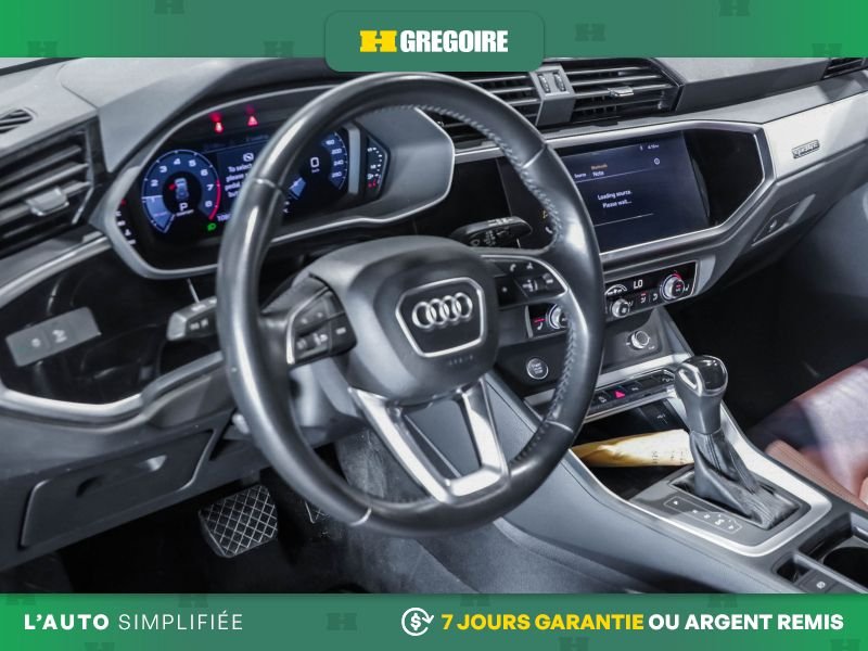 2019 Audi Q3 Black Saint-Eustache - photo #11