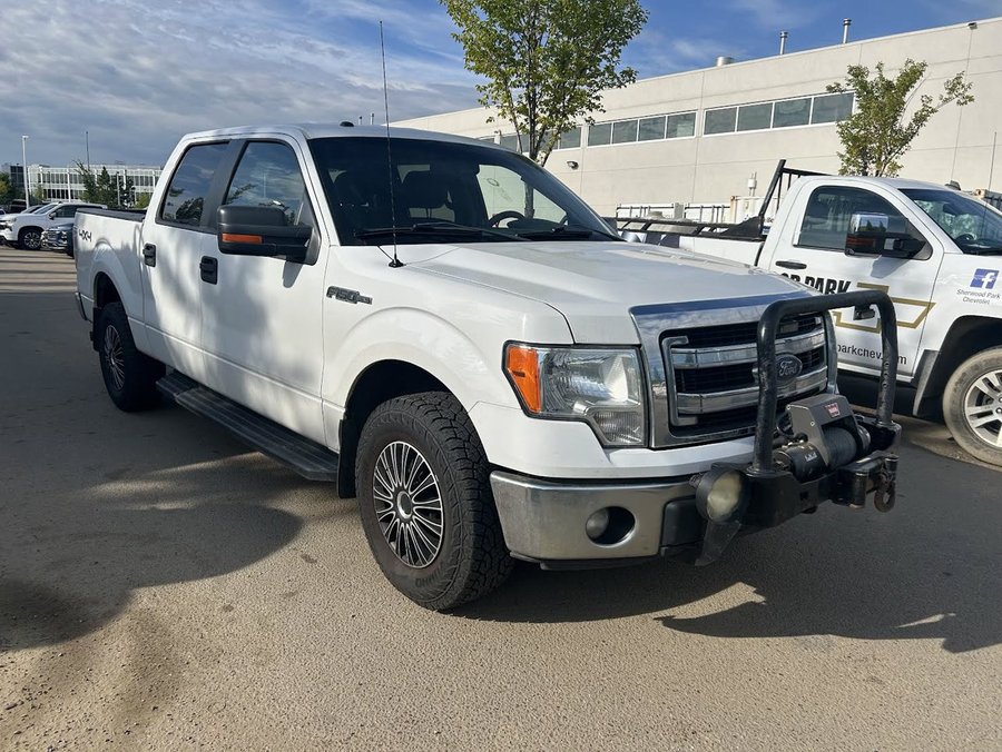 2013 Ford F-150 2013 White