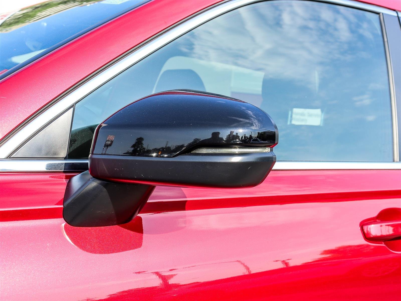 Honda CR-V hybride Touring 2023 Red Ottawa & Gatineau - photo #25