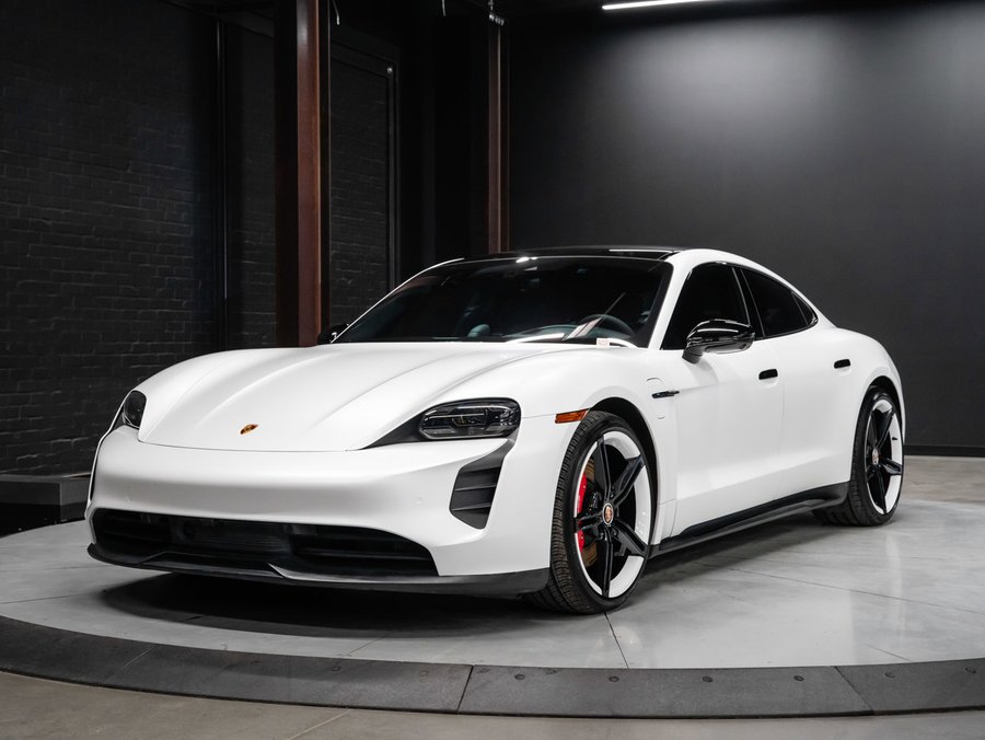 2022 Porsche Taycan 2022 Red