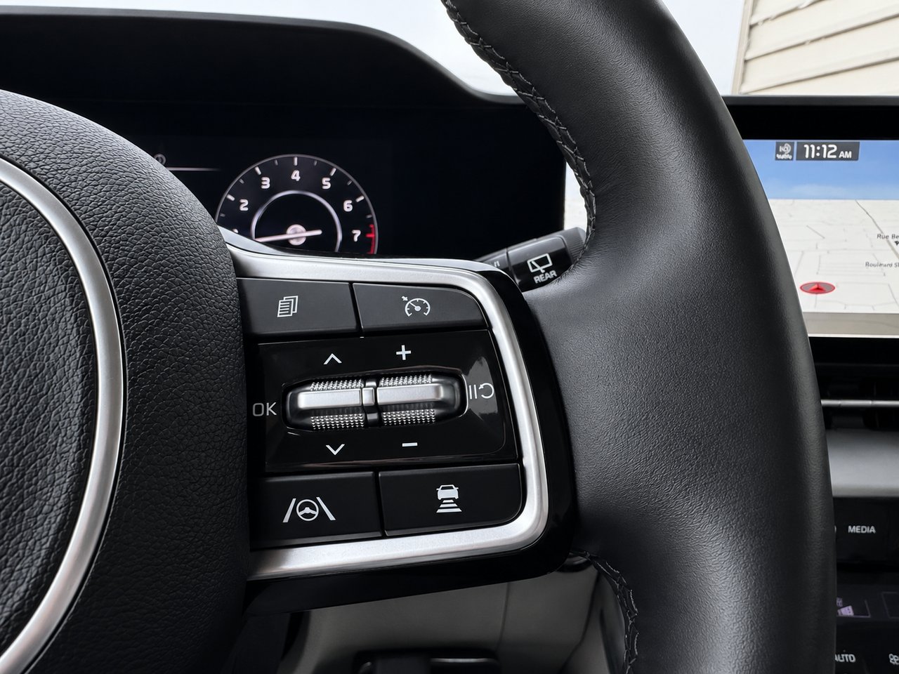 Kia Carnival EX 2023 Bleu Châteauguay - photo #17