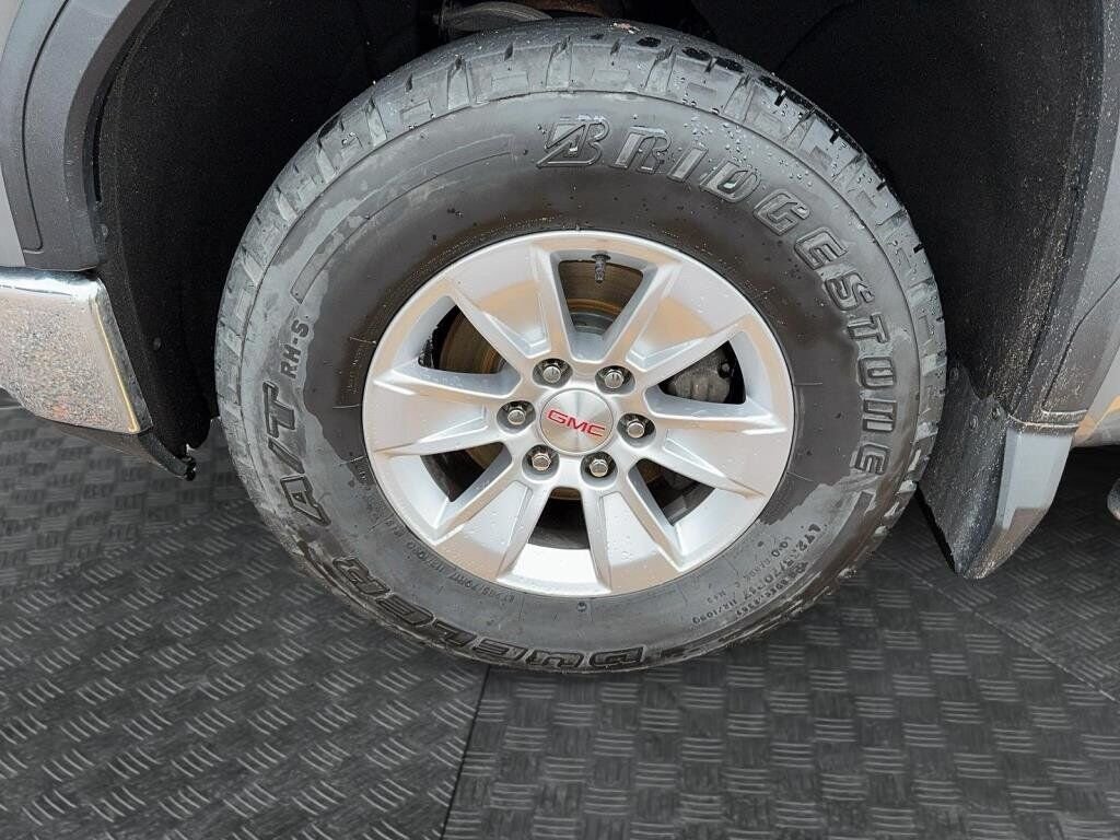 GMC Sierra 1500 NIV 1GTR9BEKXKZ303921 2019 Gris Chicoutimi - photo #5