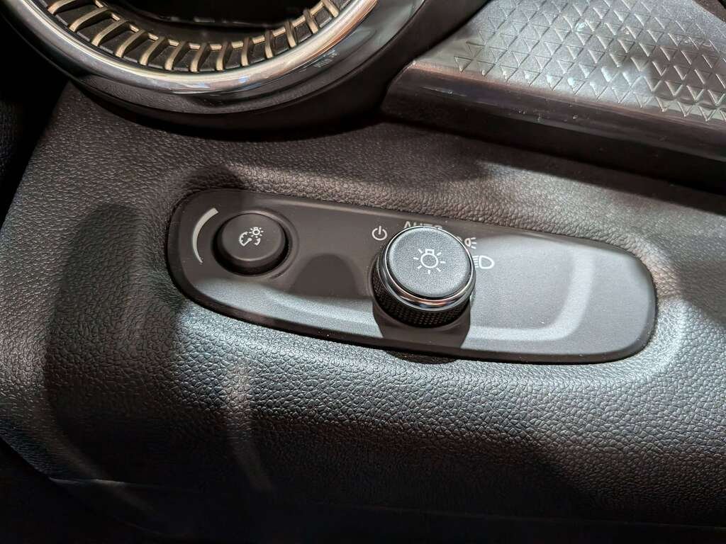 2025 Chevrolet Trax FWD 4dr ACTIV Green Val-David - photo #18
