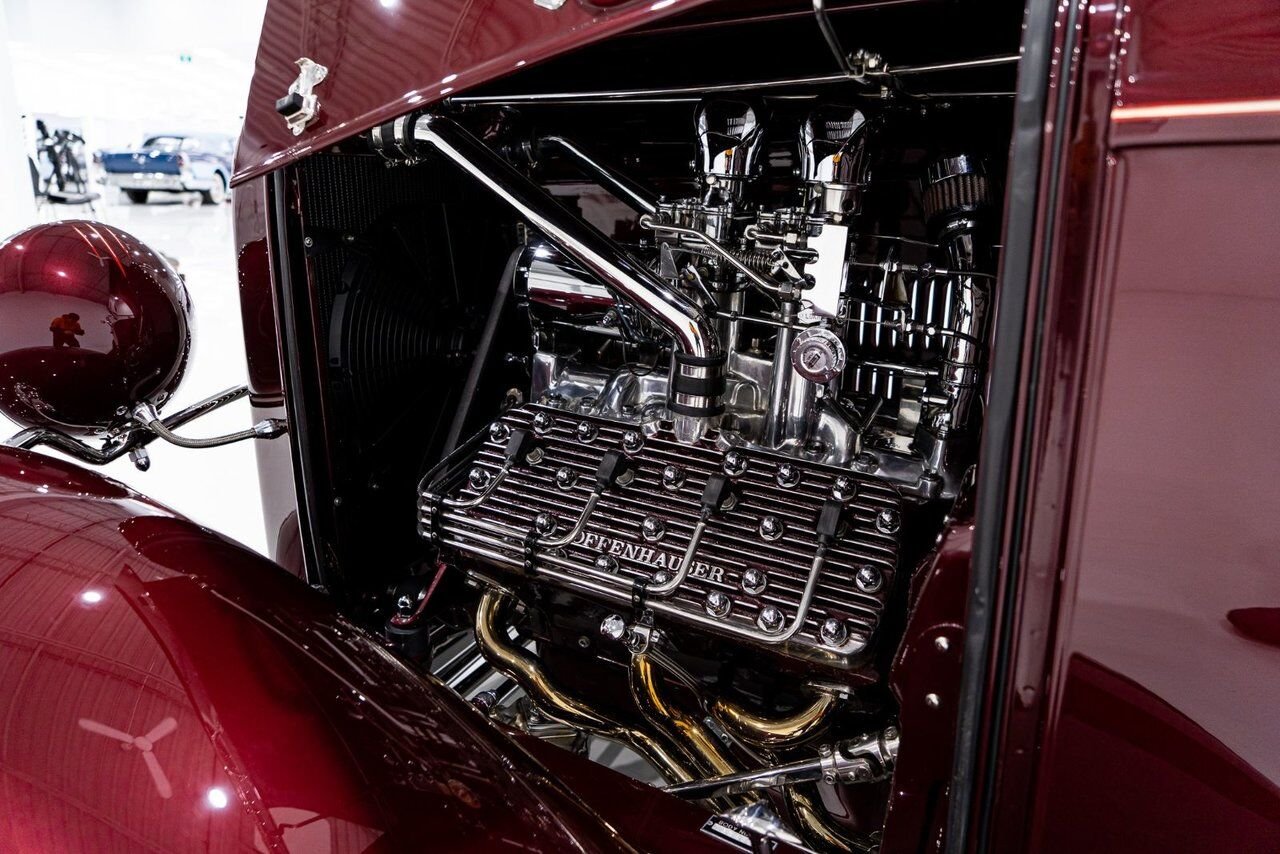 1932 Ford Highboy Lobeck creation spectacular presentation **PRICE IN USD** Red Montreal - photo #45