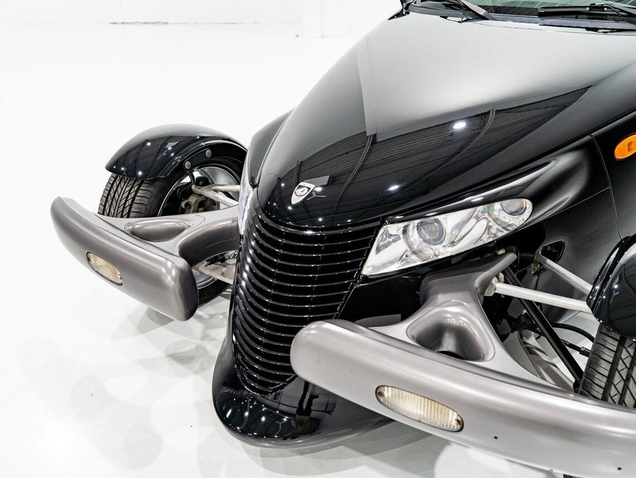 1999 Plymouth Prowler 1999 Black