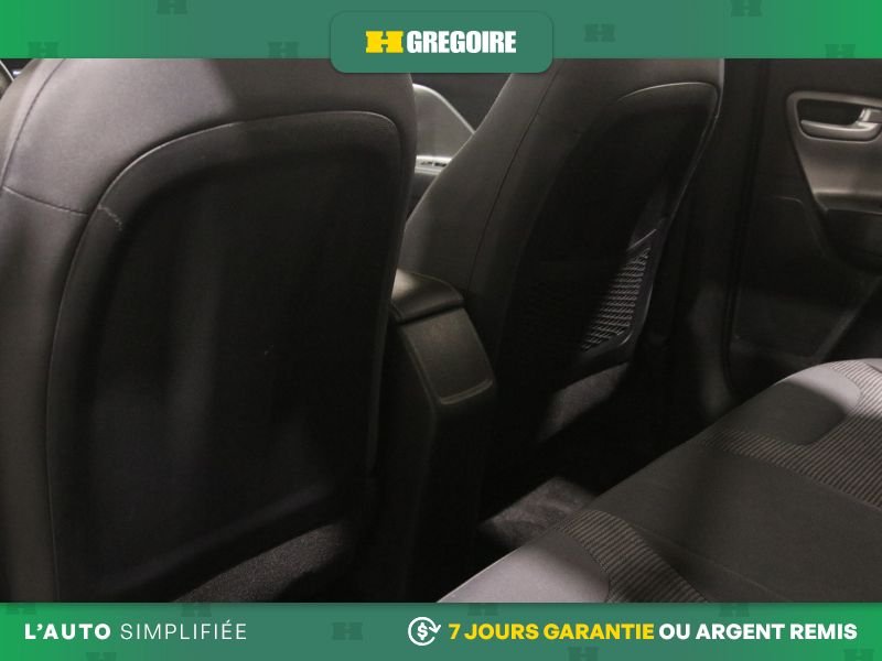 2020 Kia Niro White Saint-Eustache - photo #26
