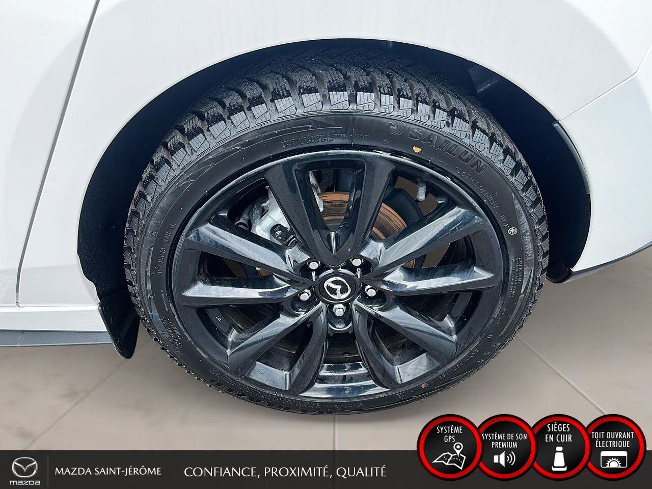 2025 Mazda Mazda3 Sport GT avec moteur turbo | CUIR ROUGE | AWD | TOIT OUVRANT White Saint-Jérôme - photo #11