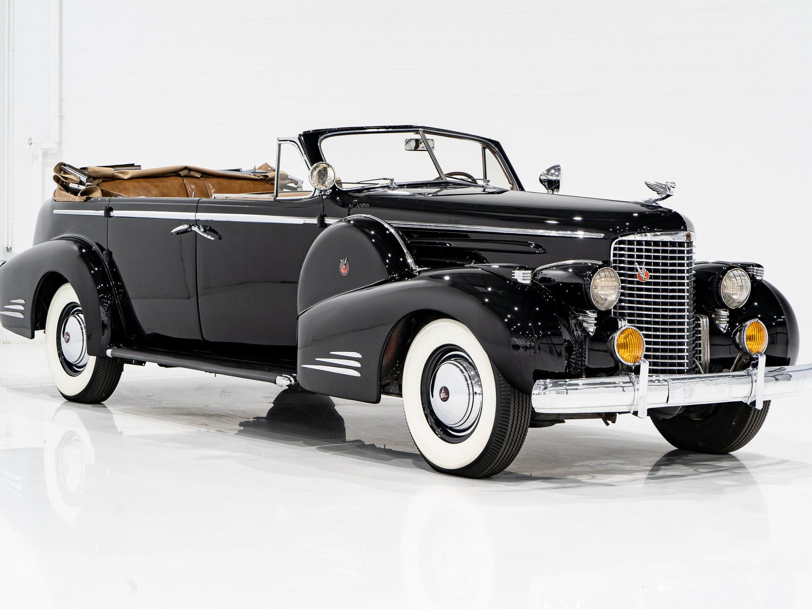 1938 Cadillac Series 90 **PRICE IN USD**1 of 13 V16 Black Montreal - photo #22
