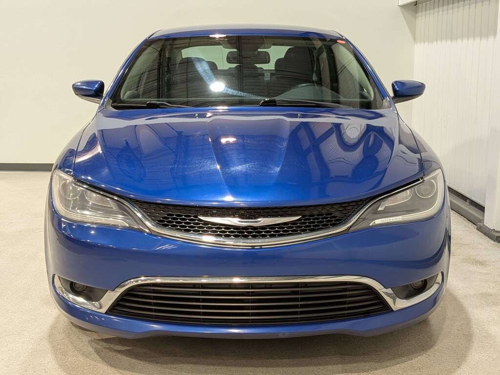 Chrysler 200 4dr Sdn Limited FWD 2016 Bleu Val-David - photo #3