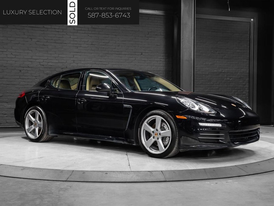 2016 Porsche Panamera 2016 Black