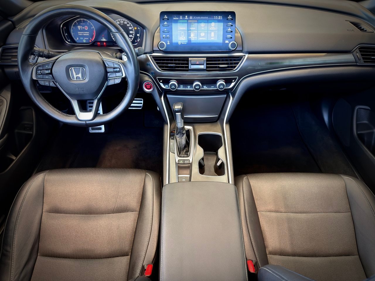 Honda Accord Sedan 2019 Rouge Notre-Dame-des-Prairies - photo #13