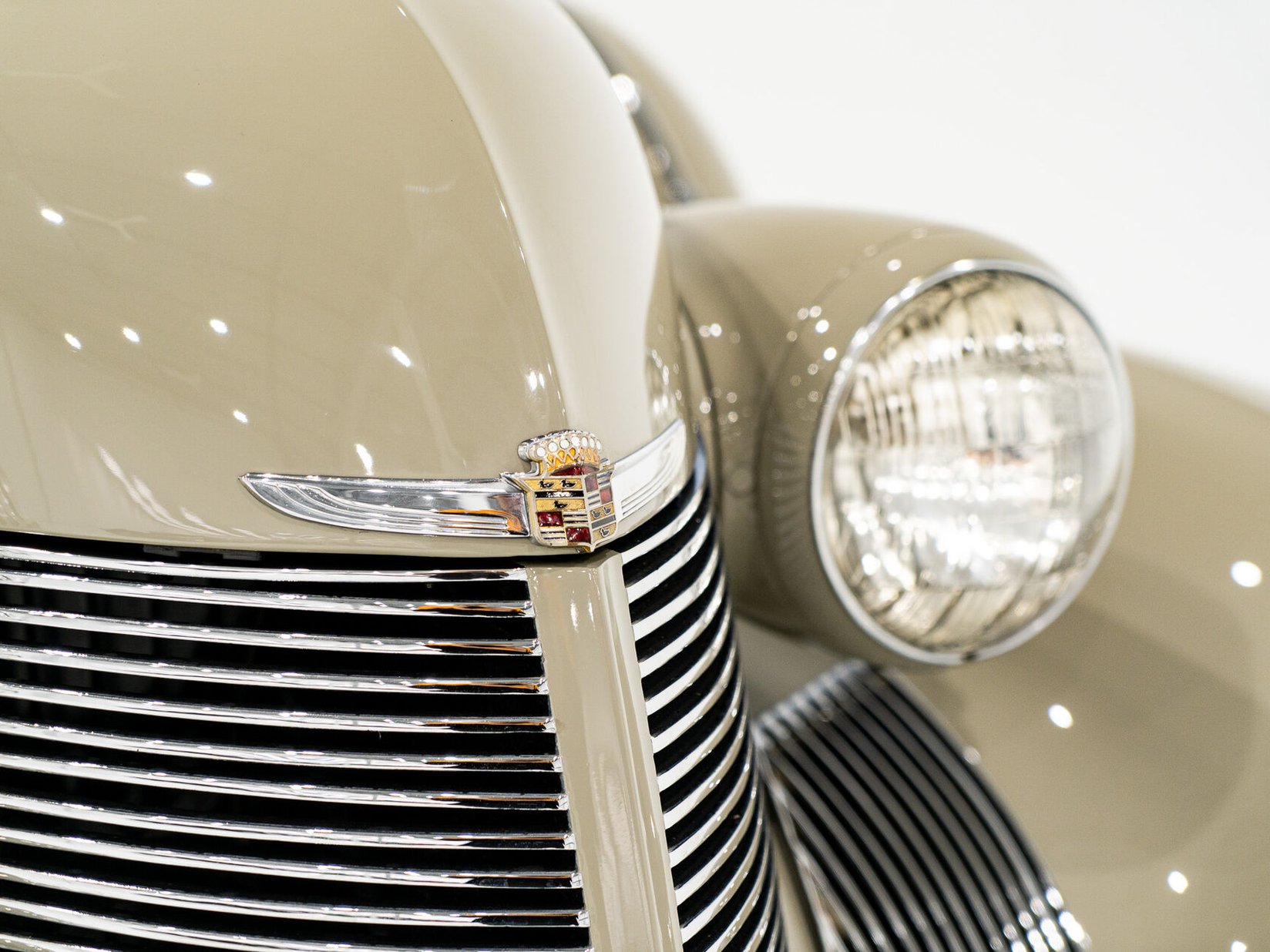Cadillac Series 75 1 of 27 built. Former CCCA National first prize winner *PRICE IN USD* 1939 Brun Montréal - photo #26