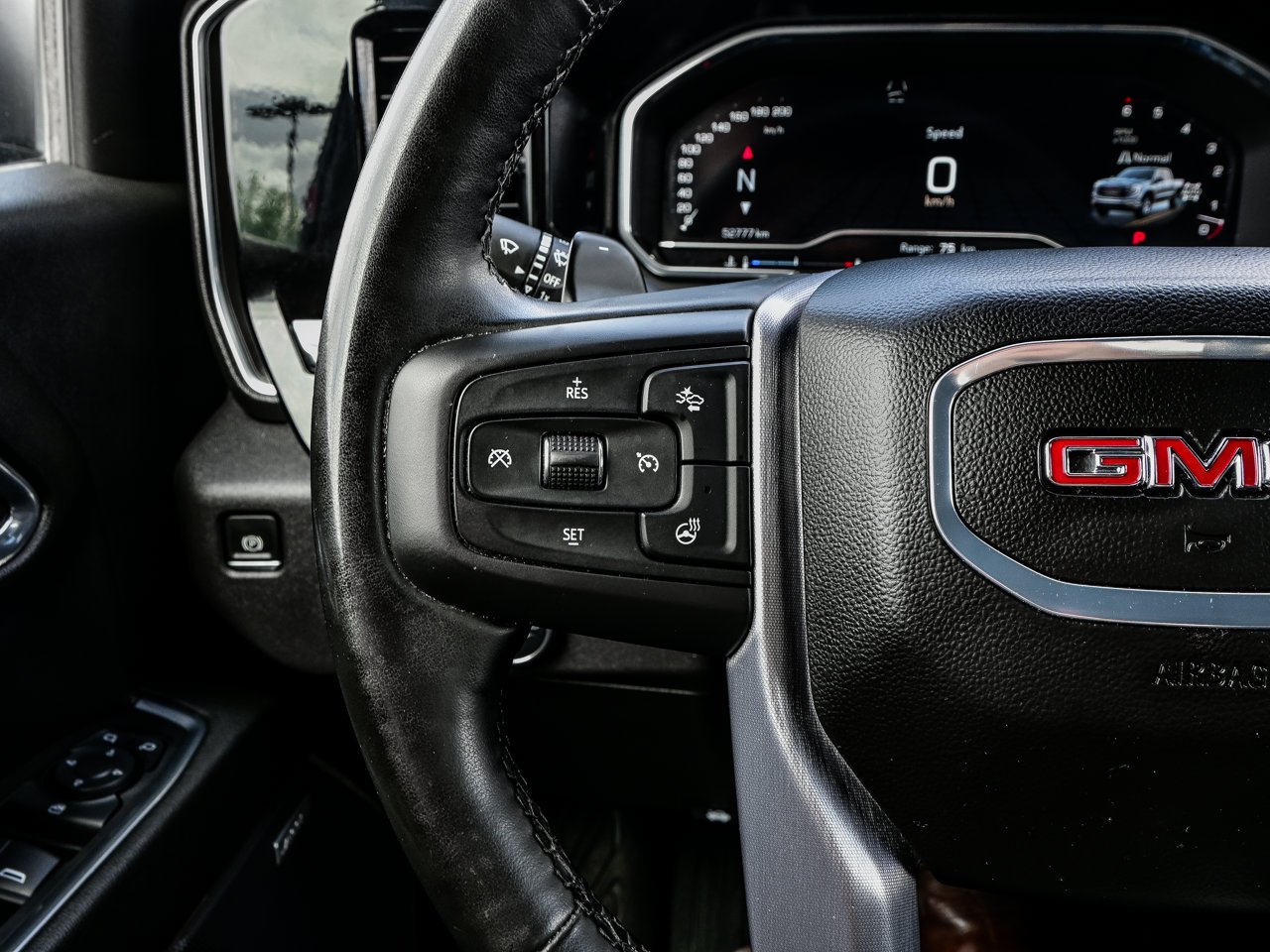2024 GMC Sierra 1500 4WD Crew Cab 147 Elevation Black Sherwood Park - photo #22