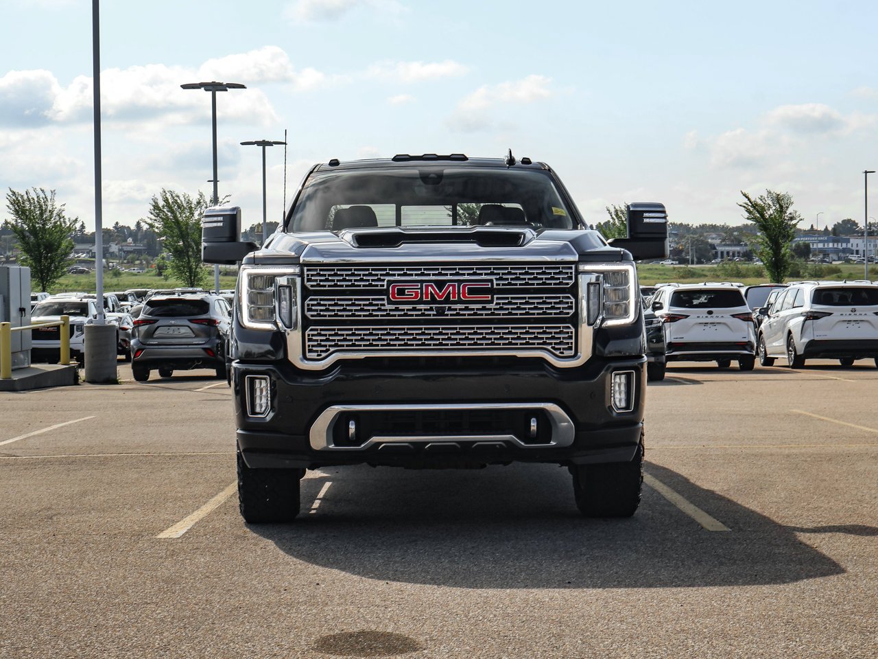 2022 GMC Sierra 3500HD 4WD Crew Cab 159 Denali Black Sherwood Park - photo #2