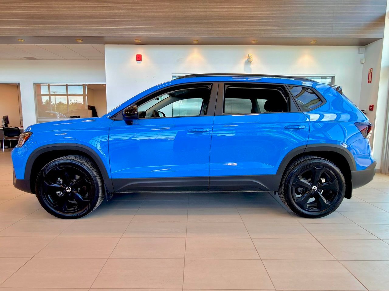 Volkswagen Taos 2026 Bleu Notre-Dame-des-Prairies - photo #9