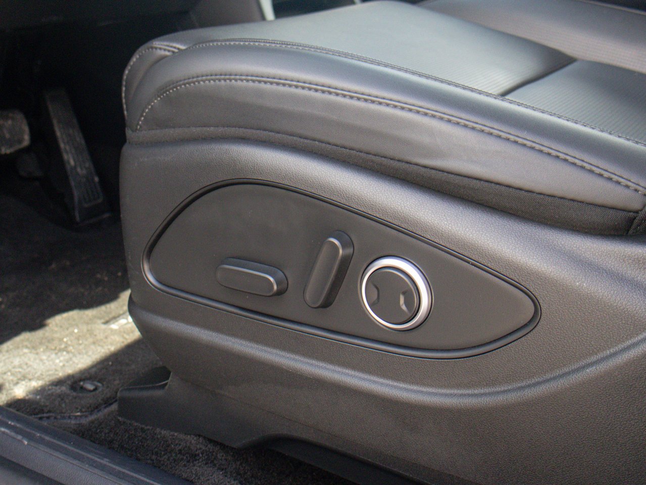 2026 Hyundai Palisade Preferred Trend AWD Grey Sherwood Park - photo #18