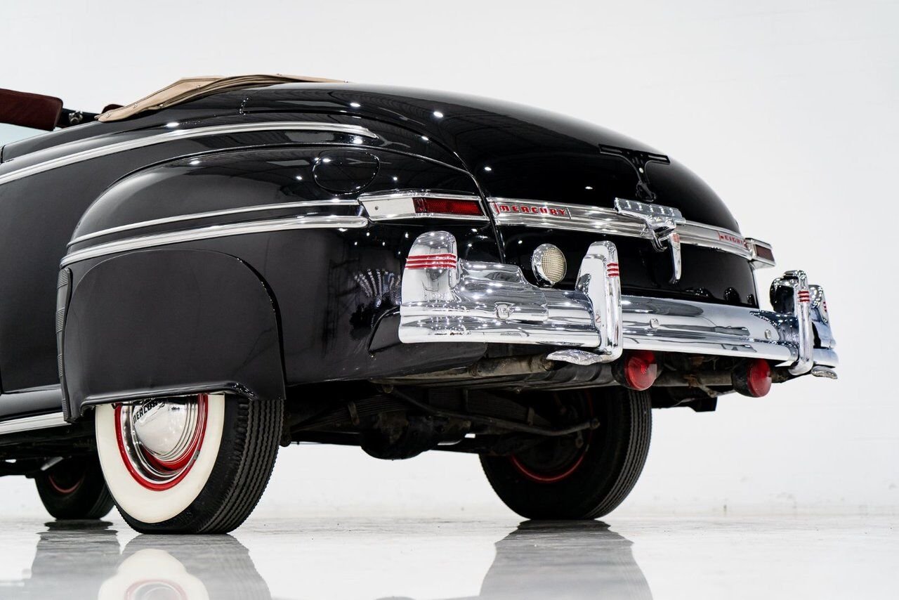 Mercury Eight **PRICE IN USD** 1947 Noir Montréal - photo #48