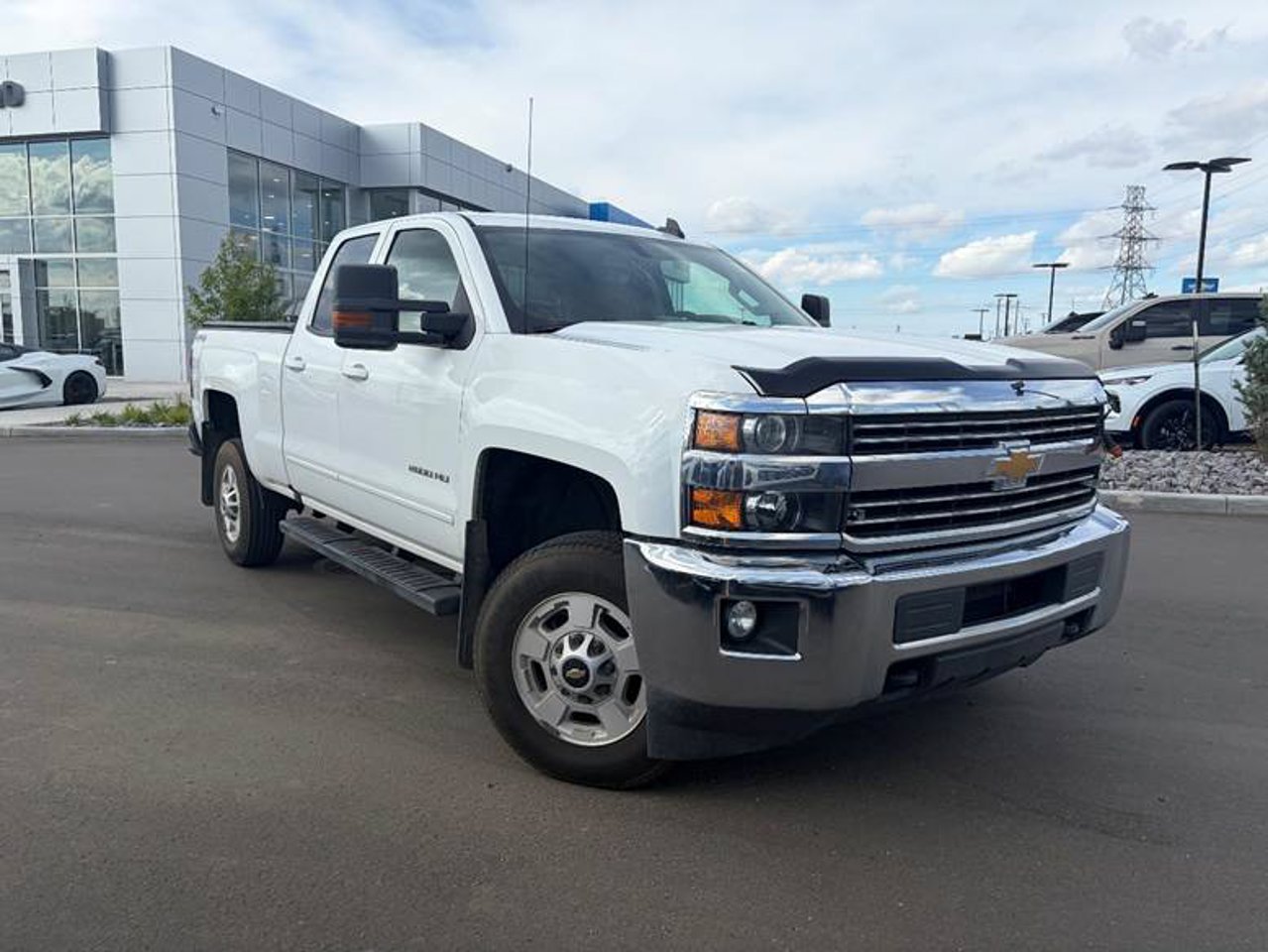 2017 Chevrolet Silverado 2500HD 4WD Double Cab 143.5 LT White Sherwood Park - photo #1