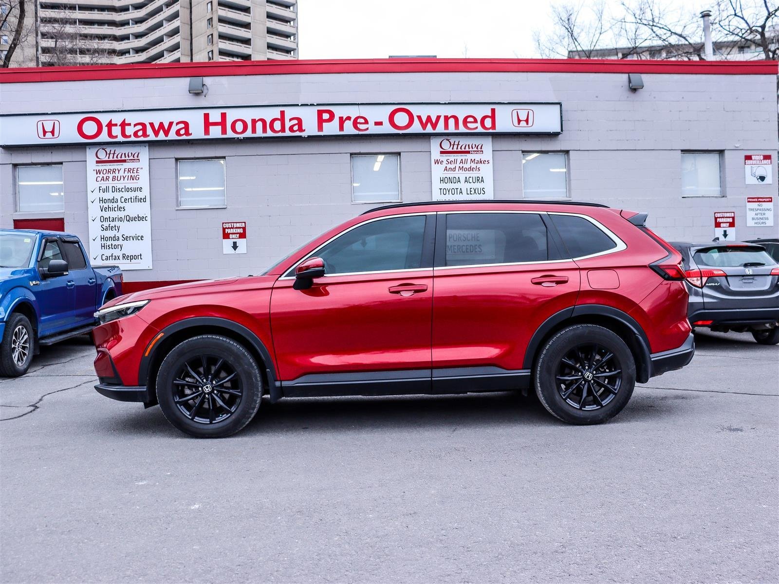 Honda CR-V Sport 2024 Red Ottawa & Gatineau - photo #4