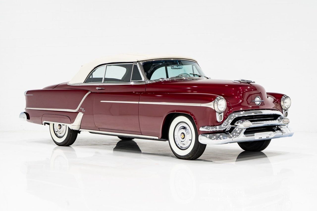 1953 Oldsmobile 98 PRIX EN USD | Convertible Beautifully Presented from complete Restoration Red Montreal - photo #94