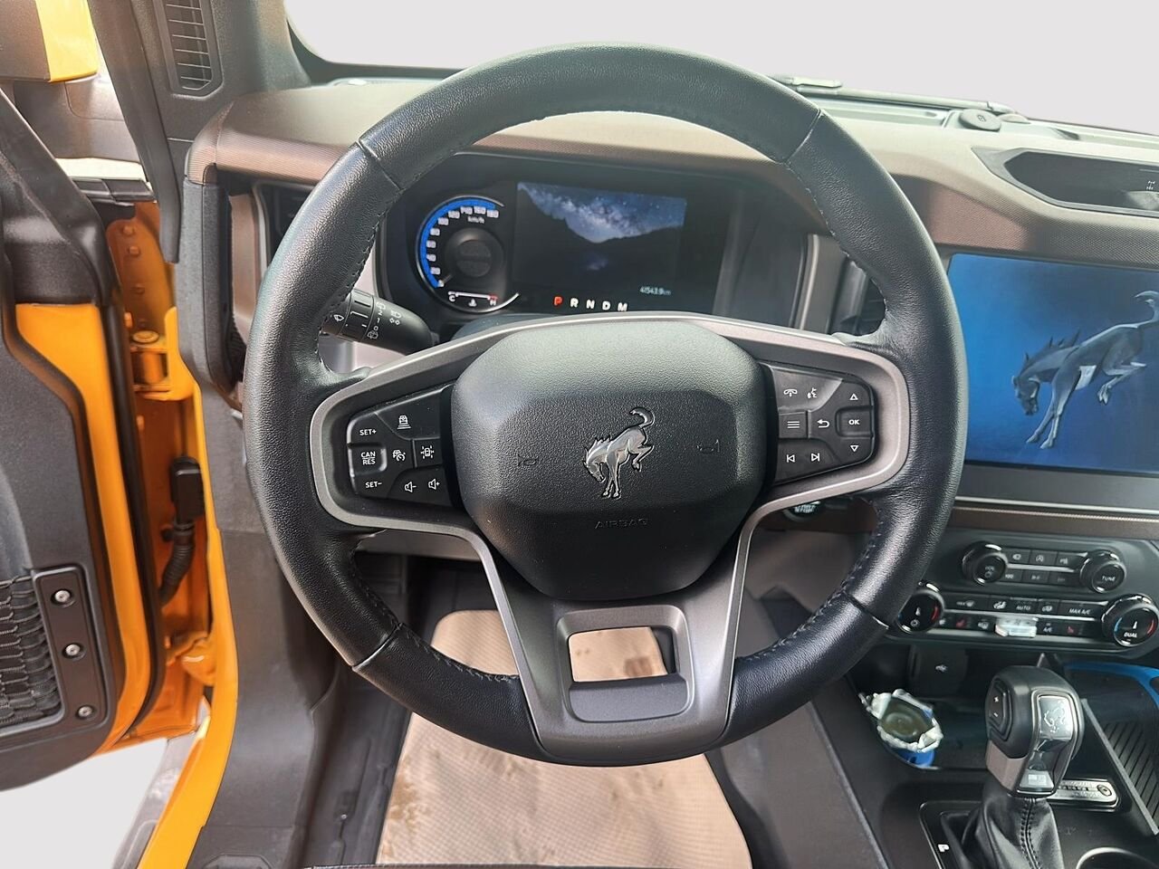 Ford Bronco 2022 Orange Rouyn-Noranda - photo #7