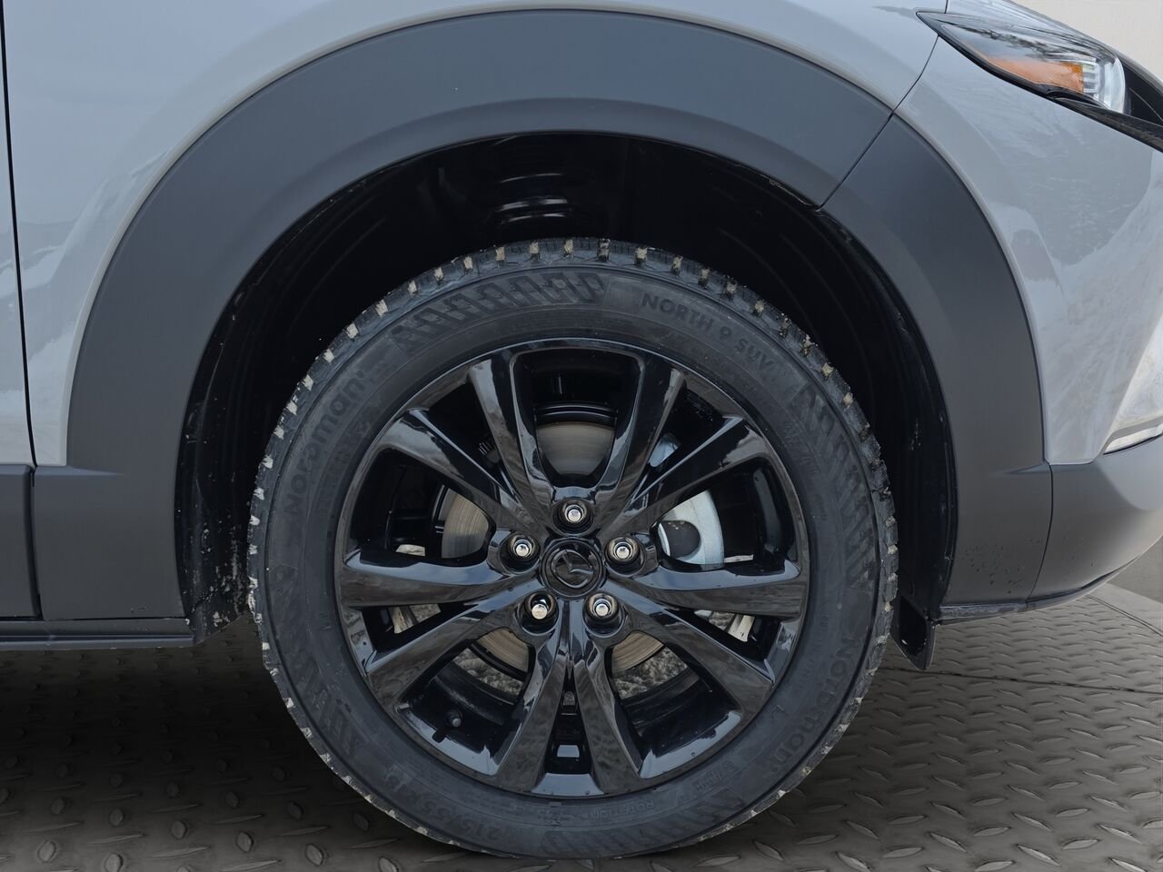 2026 Mazda CX-30 GT turbo, awd, toit ouvrant, Écran 360 degré, Navigation, chargeur sans fil pour cellulaire Aero Grey Metallic Val-David - photo #21