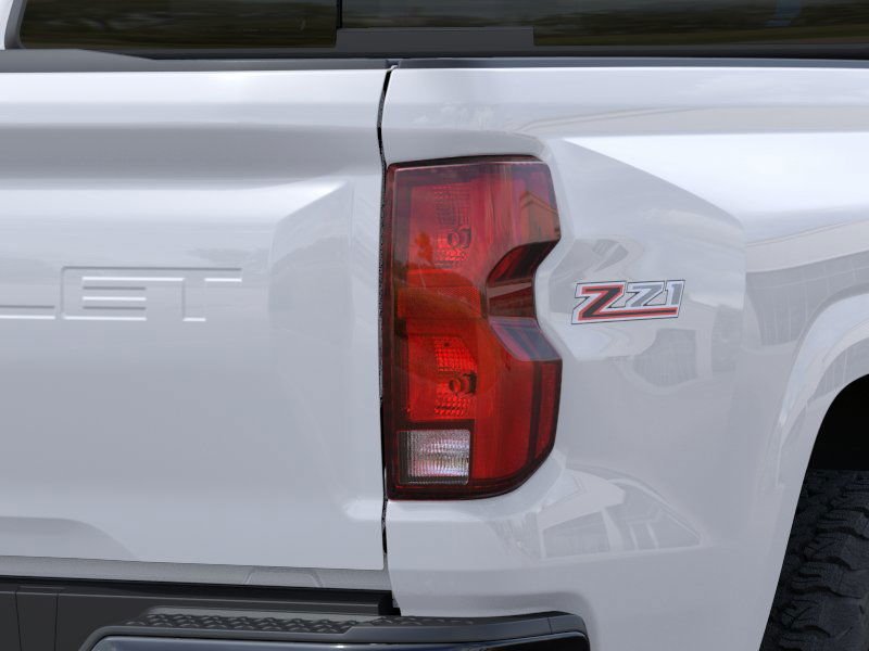 Chevrolet Colorado Z71 4RM 2024 Blanc sommet Saint-Eustache - photo #10