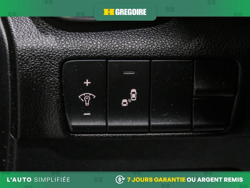 2022 Kia Sportage Blue Saint-Eustache - photo #16