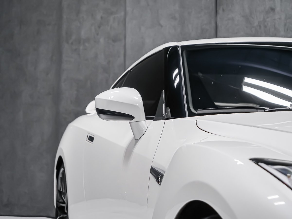 Nissan GT-R PREMIUM 2023 Blanc Montréal - photo #41