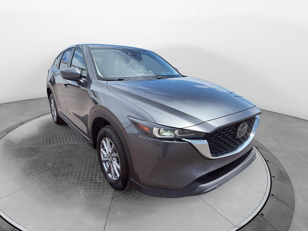 2022 Mazda CX-5 VIN JM3KFBBL0N0647765 Grey Chicoutimi - photo #1