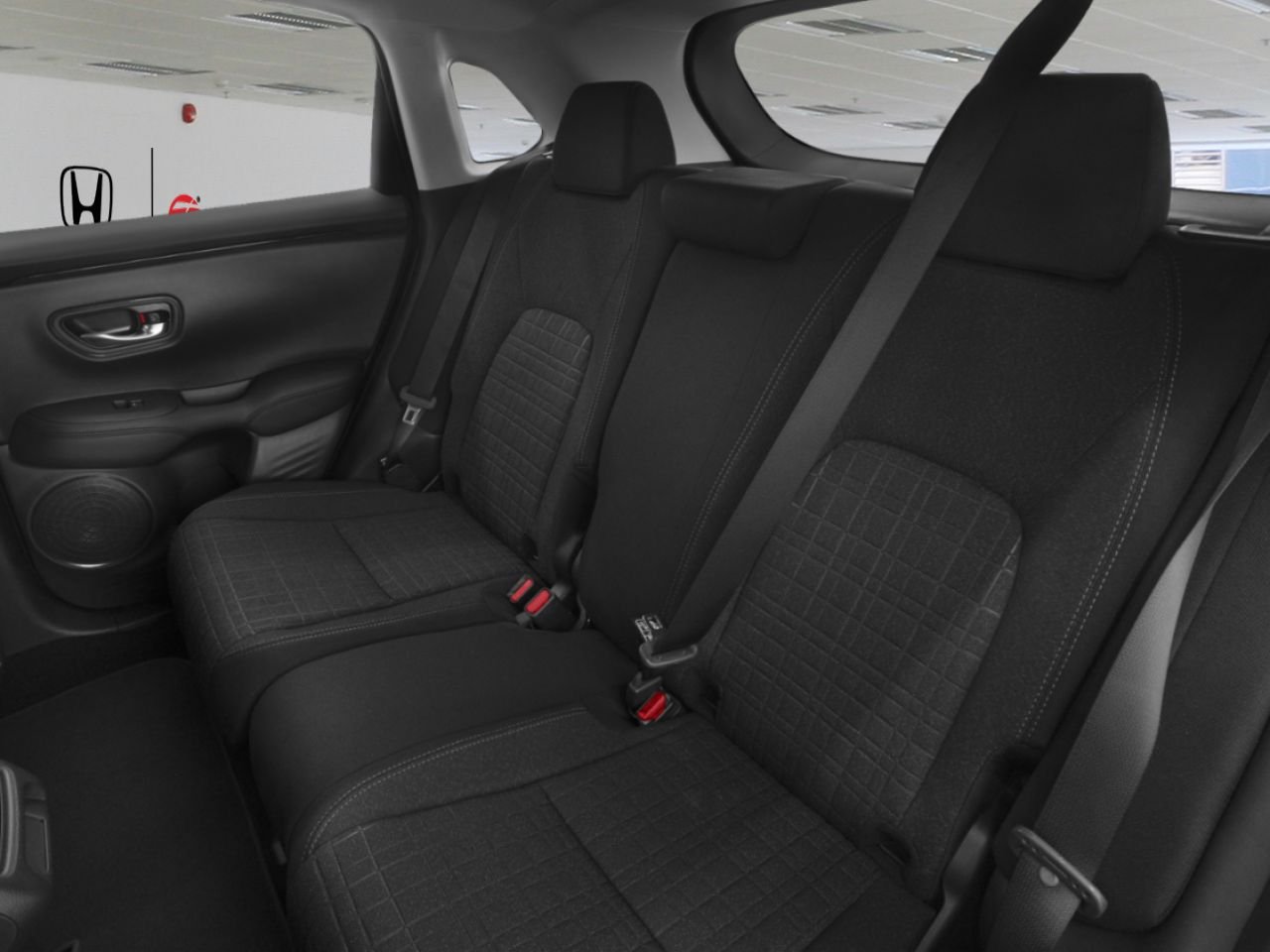 2027 HONDA HR-V Platinum White Pearl Mississauga - photo #9
