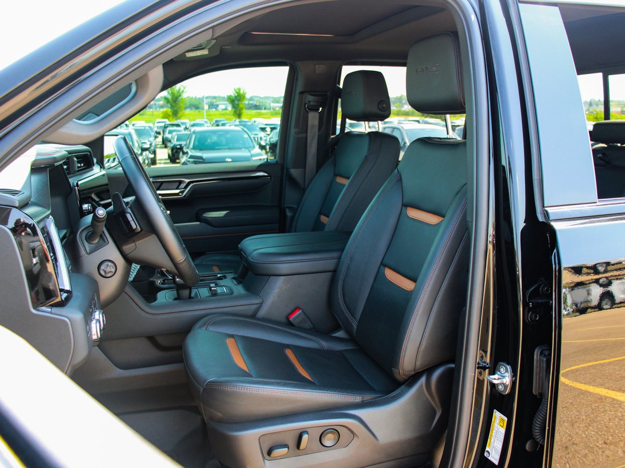 2026 GMC Sierra 1500 4WD Crew Cab 147 AT4 Black Sherwood Park - photo #30