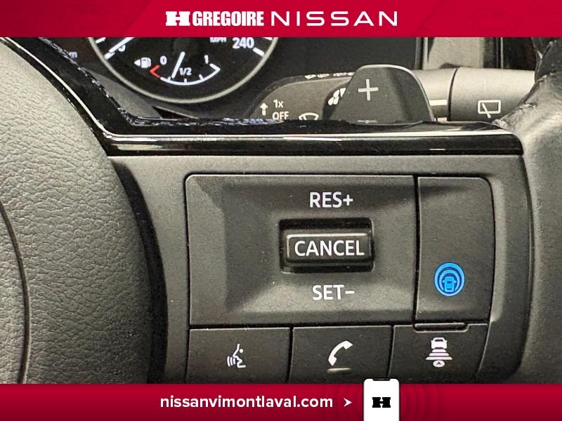 Nissan Pathfinder 2023 Vert Laval - photo #23