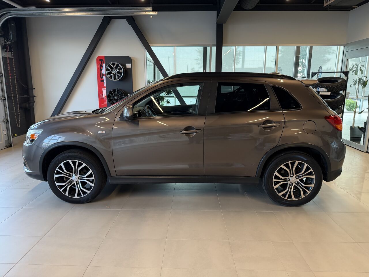 2017 Mitsubishi RVR