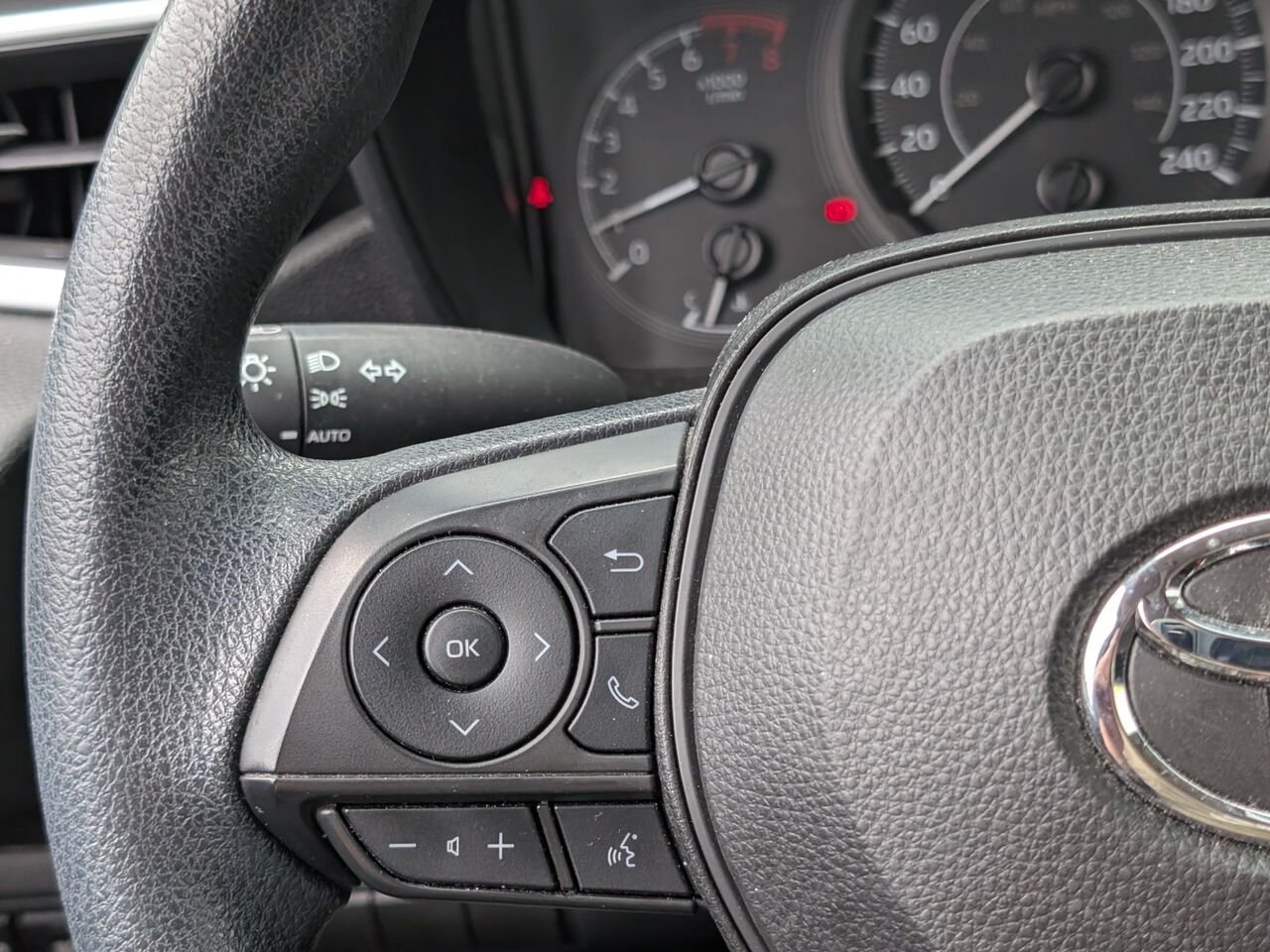 Toyota Corolla L/AC/CAMÉRA DE RECUL/COMMANDES AUDIO AU VOLANT/BLUETOOTH 2022 Argent Sherbrooke - photo #14