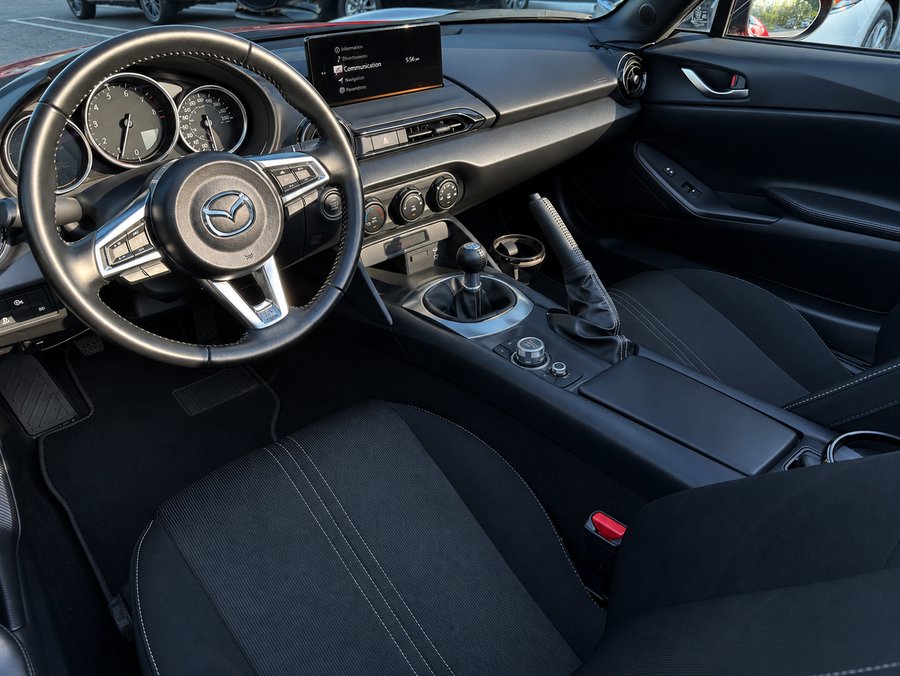 2025 Mazda MX-5 2025 Red
