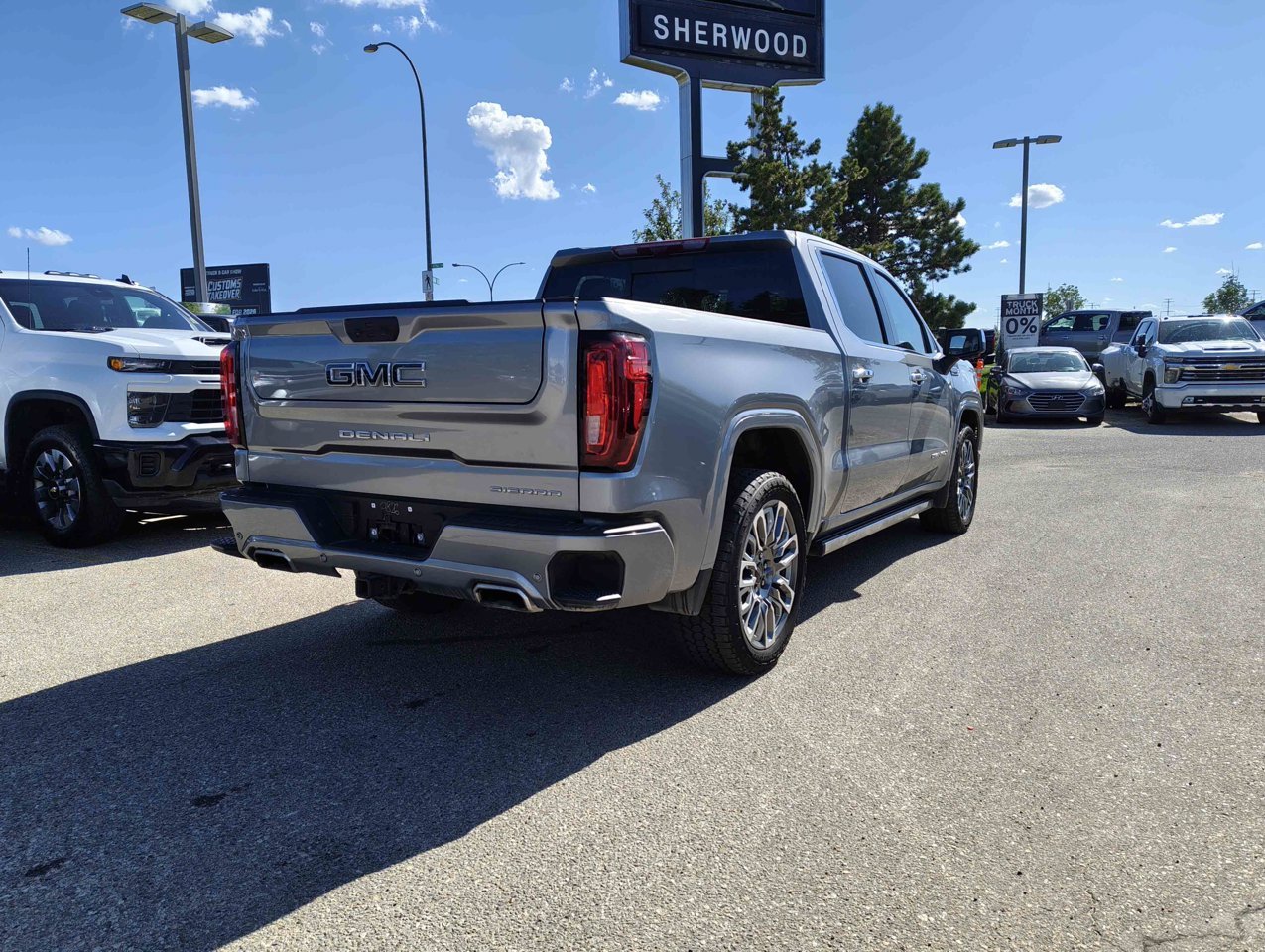 2025 GMC Sierra 1500 4WD Crew Cab 147 Denali Ultimate Grey Sherwood Park - photo #5