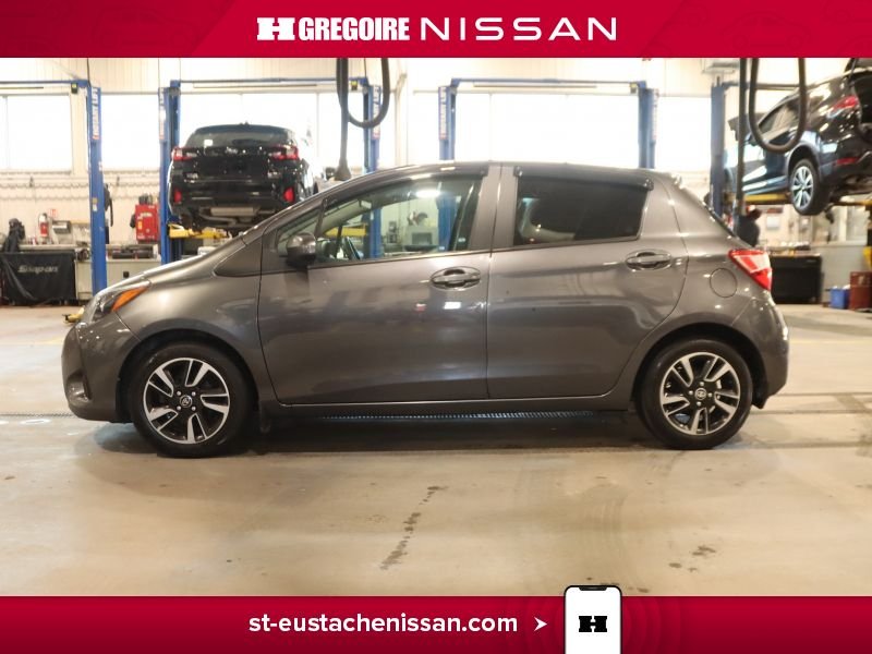 Toyota Yaris 2018 Gris Saint-Eustache - photo #17