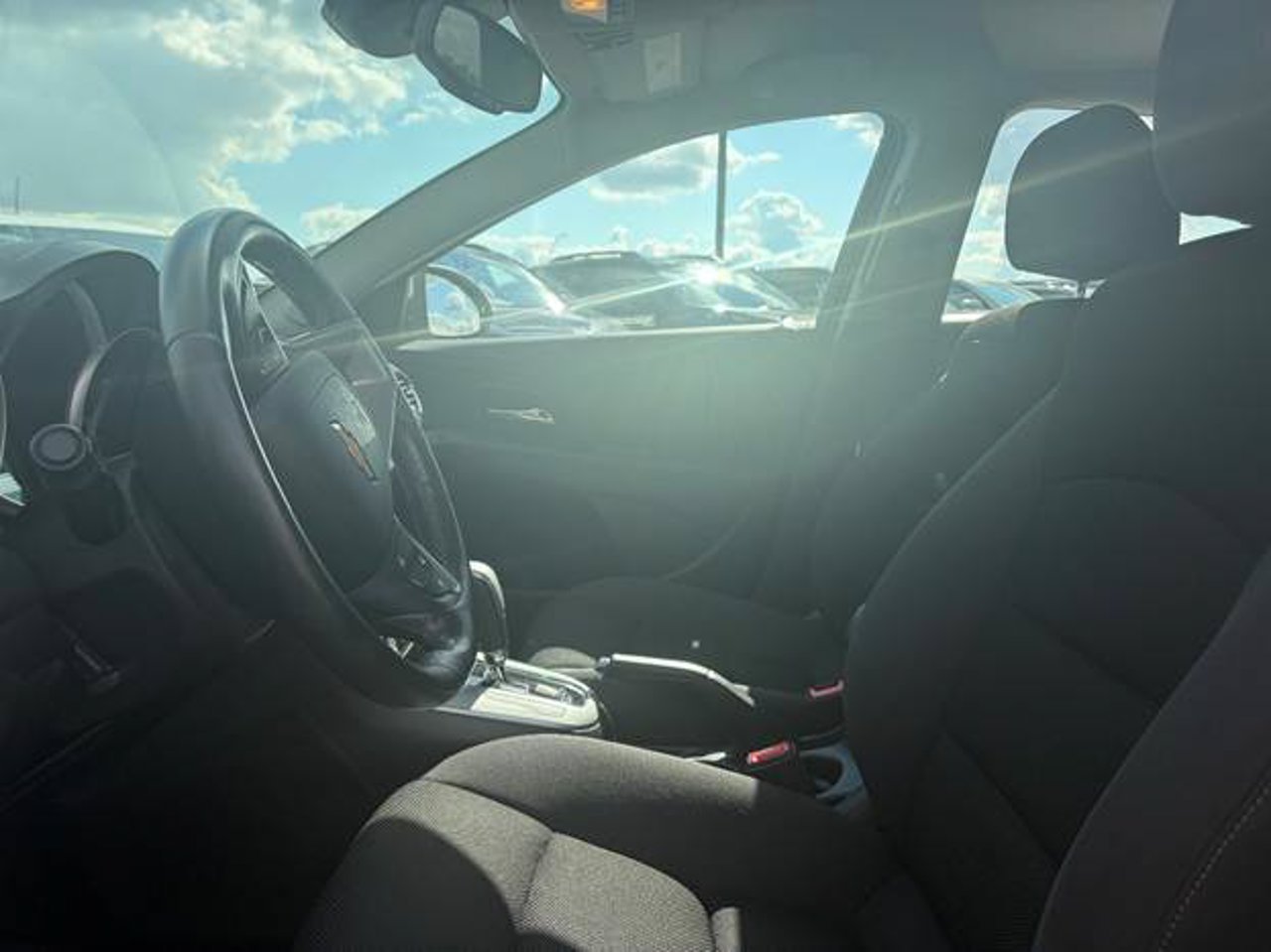 2014 Chevrolet Cruze 4dr Sdn 1LT Beige Sherwood Park - photo #5