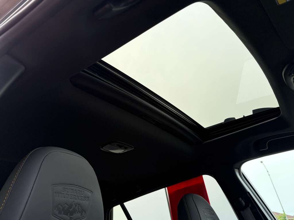 2024 Subaru Outback Wilderness Grey Gatineau - photo #7