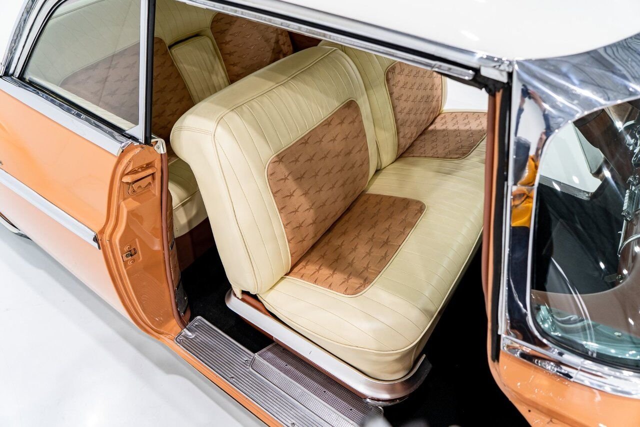 Chrysler IMPERIAL *PRIX EN USD* 354cu.in. FirePower V8 1 of 2098 built 1956 Orange Montréal - photo #13