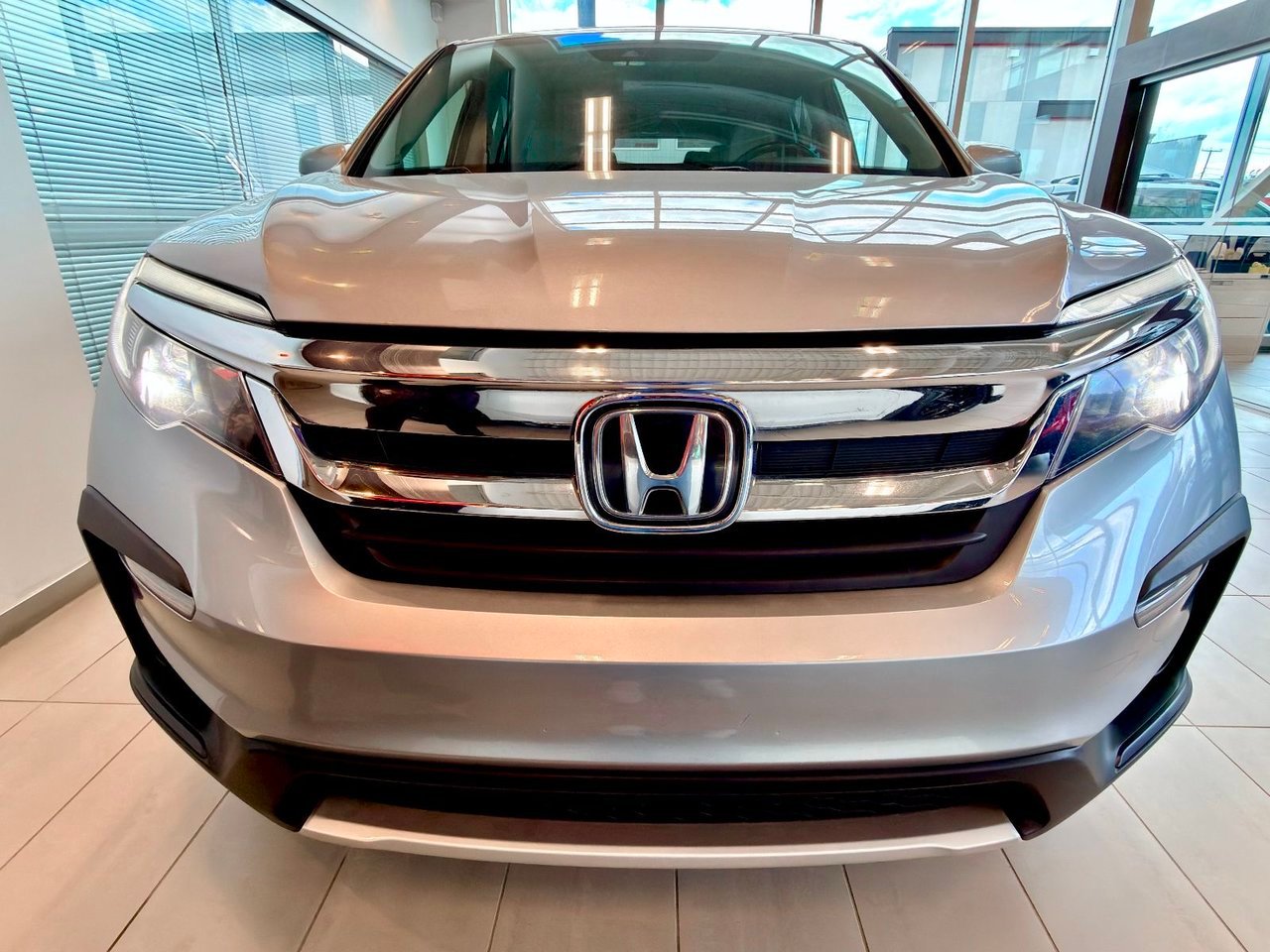 2019 Honda Pilot Silver Notre-Dame-des-Prairies - photo #6
