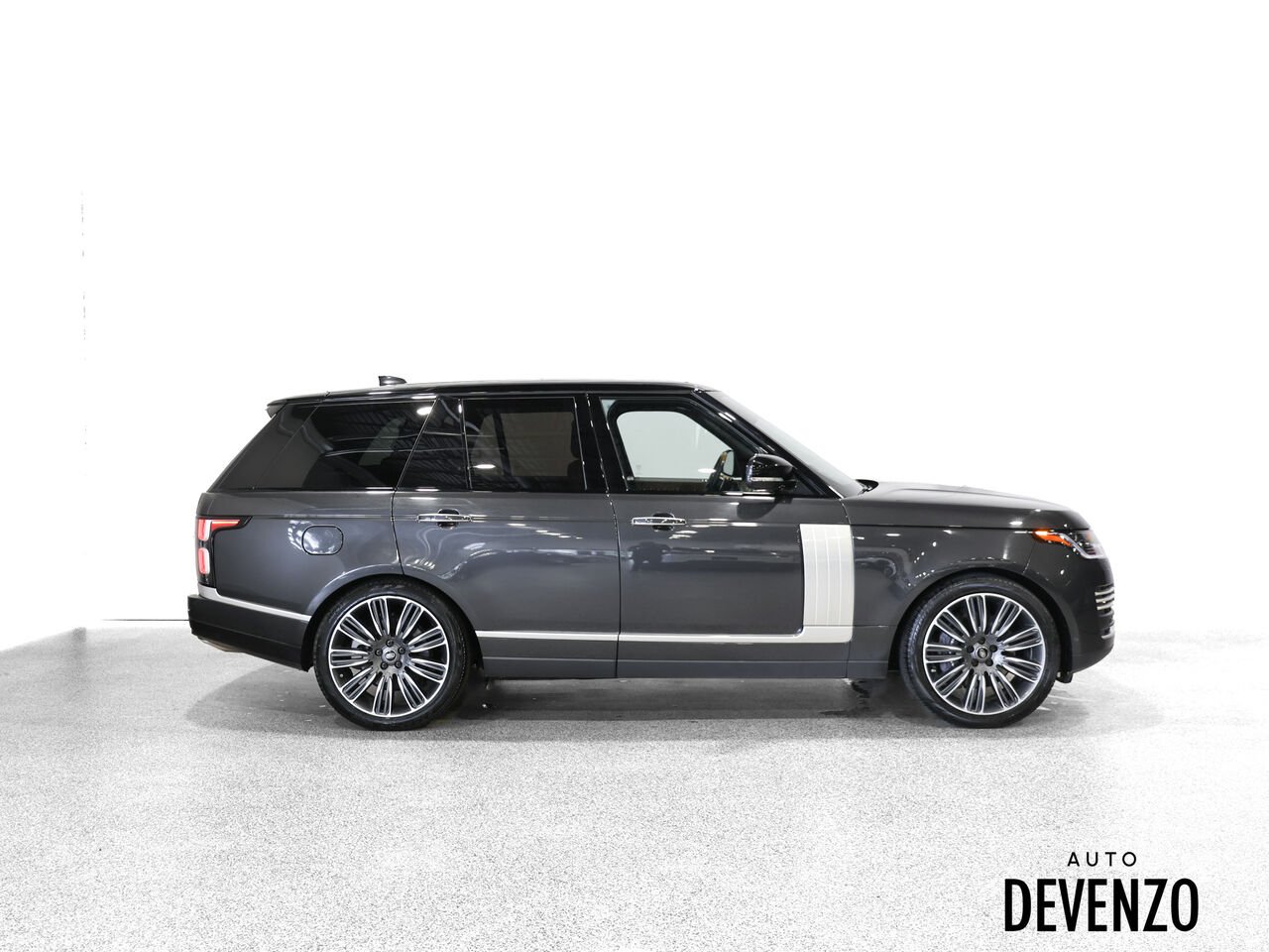 Land Rover Range Rover 2021 Gris Saint-Eustache - photo #2