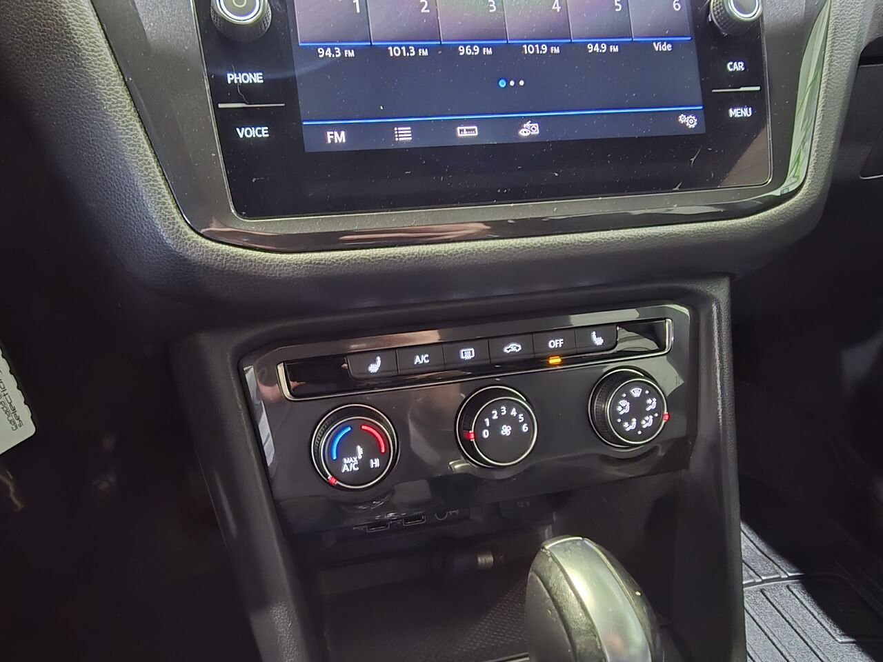 Volkswagen Tiguan 2018 Gris Longueuil, - photo #20