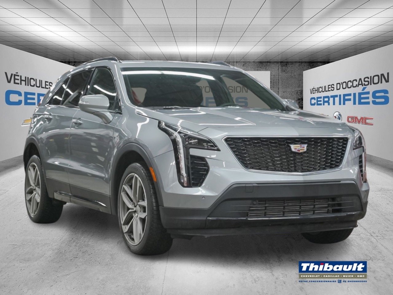 Cadillac XT4 SPORT AWD 2023 Argent silver métallisé Saint-Eustache - photo #5