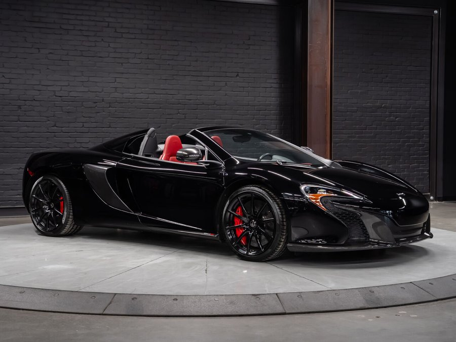 2015 McLaren 650S 2015 Black